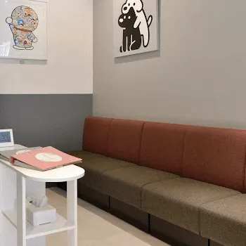 Mスキンクリニックの刺青除去を受ける前の待合室