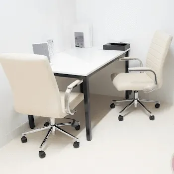 東京美容外科 沖縄院の刺青除去を受ける前のカウンセリングルーム