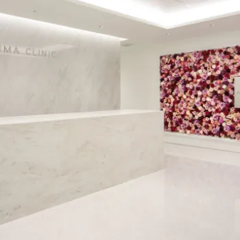 EMMA CLINICの肩ボトックスを受ける前の受付