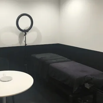 ルラ美容クリニック 新潟院の肩ボトックスを受ける施術室