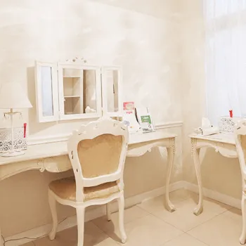 やまもと形成外科クリニックの刺青除去を受けた後のパウダールーム