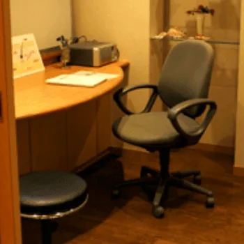 アリナガ美容外科の刺青除去を受ける前の診察室