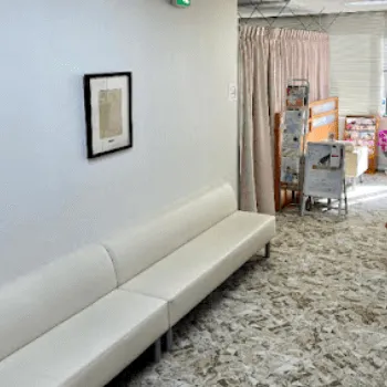 白山クリニックの刺青除去を受ける前の待合室