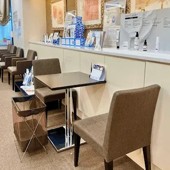 フェミークリニック 大阪3院のケミカルピーリングを受ける前のカウンセリングルーム