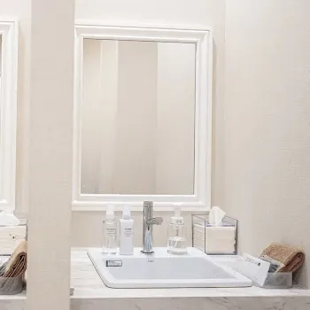 ルラ(LULA)美容クリニック 大阪2院のケミカルピーリングを受けた後のパウダールーム