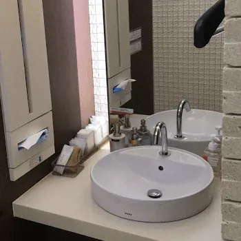 品川美容外科 大阪2院のケミカルピーリングを受けた後のパウダールーム