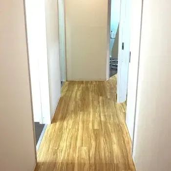 ガーデンクリニック 大阪院の刺青除去を受ける医院の院内の様子