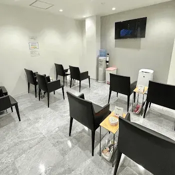 TCB東京中央美容外科 名古屋3院の刺青除去を受ける前の待合室