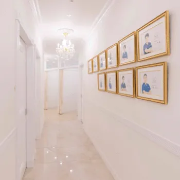 A CLINIC 大阪院のピコスポットを受ける前の廊下