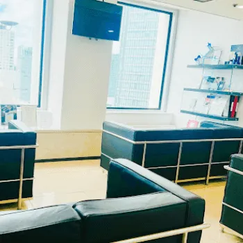 共立美容外科 大阪2院のピコスポットを受ける前の待合室