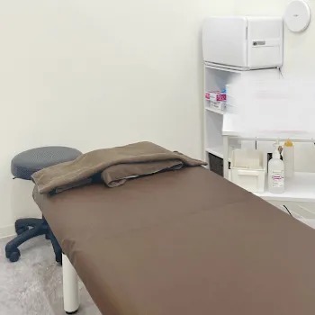 TCB東京中央美容外科 大阪6院のピコスポットを受ける施術室