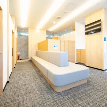 アルバアレルギークリニック札幌のデンシティを受ける前の待合室