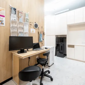 アルバアレルギークリニック札幌のデンシティを受ける前の診察室