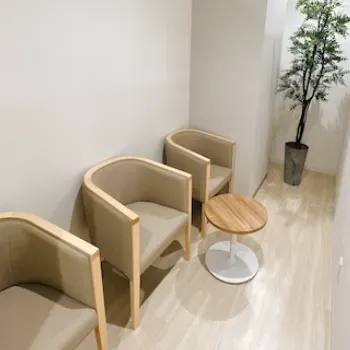 さっぽろ美容クリニックのデンシティを受ける前の待合室