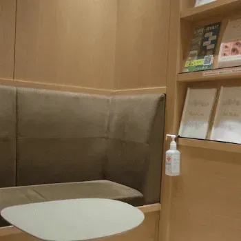 聖心美容クリニック 札幌院のデンシティを受ける前の待合室