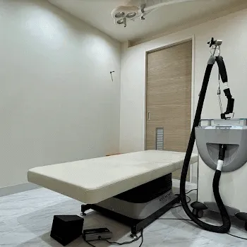 札幌中央クリニックの刺青除去を受ける施術室