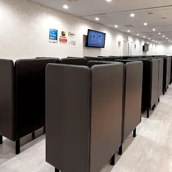 湘南美容クリニック 札幌院のモフィウス8を受ける前の待合室