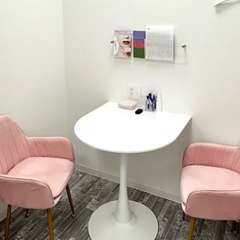 仙台N美容クリニックの肩ボトックスを受ける前のカウンセリングルーム