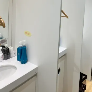 湘南美容クリニック 仙台2院の肩ボトックスを受けた後のパウダールーム