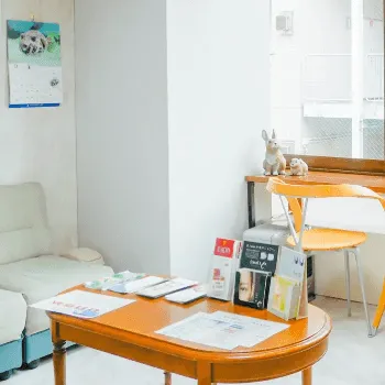 共立美容外科 仙台院の刺青除去を受ける前の待合室