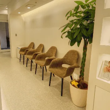 カロンクリニックのケミカルピーリングを受ける前の待合室