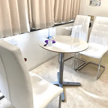 表参道スキンクリニック表参道院のデンシティを受ける前のカウンセリングルーム