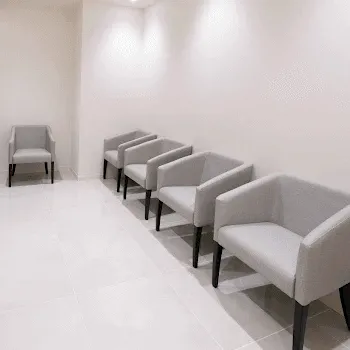 渋谷美容外科クリニック 東京4院のデンシティを受ける前の待合室