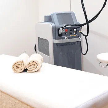 ルシアクリニック 東京3院のジェントルマックスプロの都度払いによる施術を受ける施術室