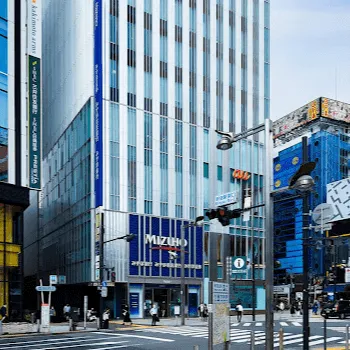 にしたんクリニック 東京3院のピコスポットを受けるクリニックが入っているビルの外観