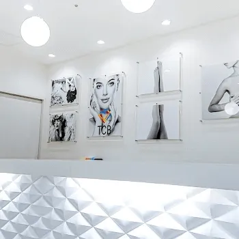 TCB東京中央美容外科 横浜3院のケミカルピーリングを受ける前の受付