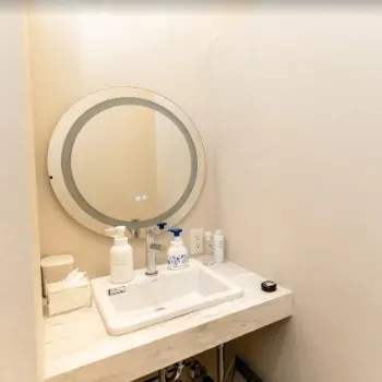 ルラ美容クリニック 横浜院のヒアルロン酸注射を受ける前の待合室