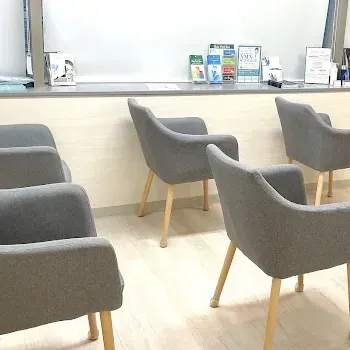 ガーデンクリニック 横浜院の肩ボトックスを受ける前の待合室