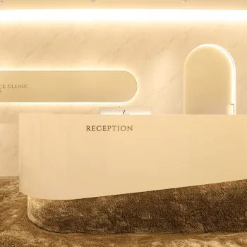 リゾナスフェイスクリニックのデンシティを受ける前の受付