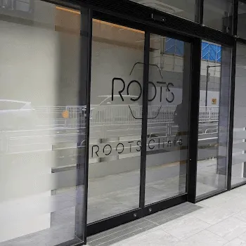 ROOTS Clinicの入口の様子