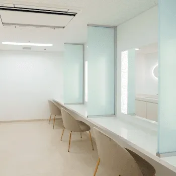 渋谷美容外科クリニック 全国5院のデンシティを受けた後のパウダールーム