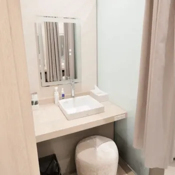 エースクリニック 全国3院の刺青除去を受けた後のパウダールーム