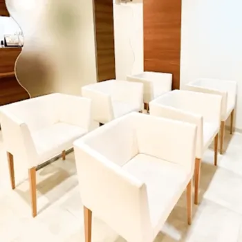 ガーデンクリニック 全国8院の刺青除去を受ける前の待合室