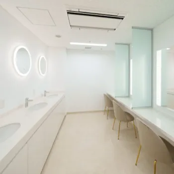 渋谷美容外科クリニック 全国5院の刺青除去を受けた後のパウダールーム