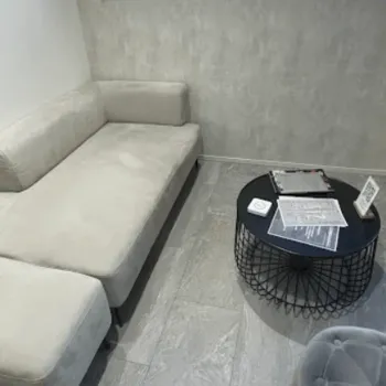 ziz CLINIC 全国1院の刺青除去を受ける前のカウンセリングルーム