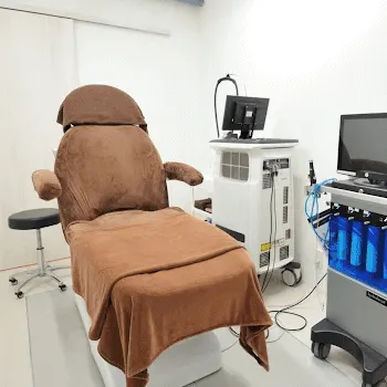 エースクリニック 全国3院のジャルプロスーパーハイドロを受ける施術室