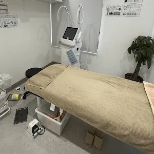 BAO CLINIC 全国4院のジャルプロスーパーハイドロを受ける施術室