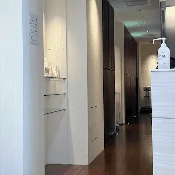 ミニマムスキンクリニック 全国2院の院内の様子