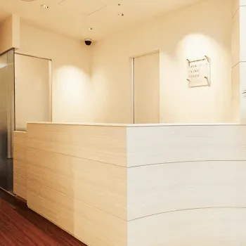 ミニマムスキンクリニック 全国2院のジャルプロスーパーハイドロを受ける前の受付