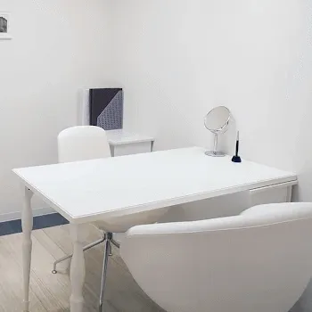 表参道スキンクリニック 全国2院のジャルプロスーパーハイドロを受ける前のカウンセリングルーム