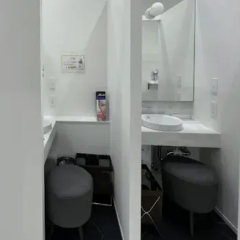 アイシークリニック 全国6院のミラドライを受けた後のパウダールーム