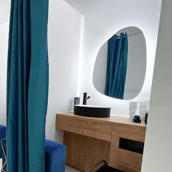 NEXUS CLINICのプルリアルバイオスカルプチャーを受けた後のパウダールーム