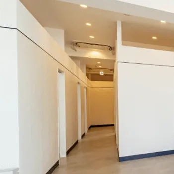 BAOクリニック 全国4院のプロファイロを受ける前の廊下