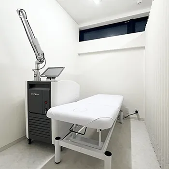 自由が丘ウェルエイジングビューティークリニック 全国1院のプロファイロを受ける施術室