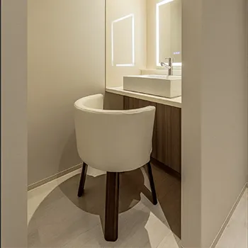 自由が丘ウェルエイジングビューティークリニック 全国1院のプロファイロを受けた後のパウダールーム