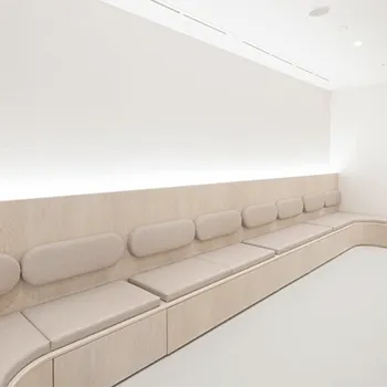 シロノクリニック 全国3院のプロファイロを受ける前の待合室